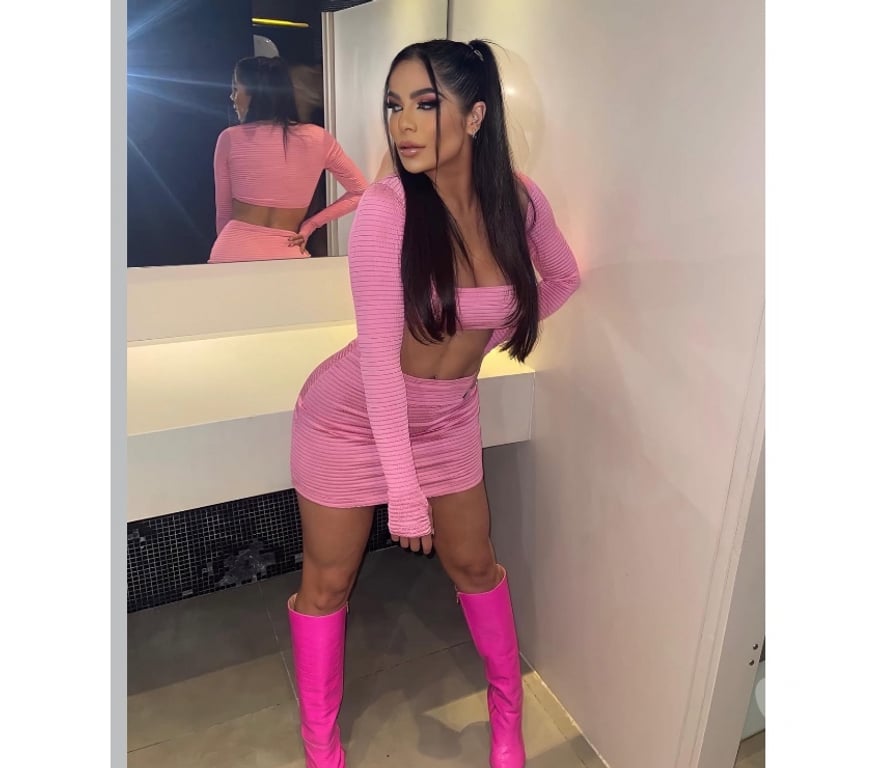 Escorts North London Seven Sisters - North London - Photos for Julian Brazilian girl 🇧🇷 PARTY GIRL 🌟🔥🍾