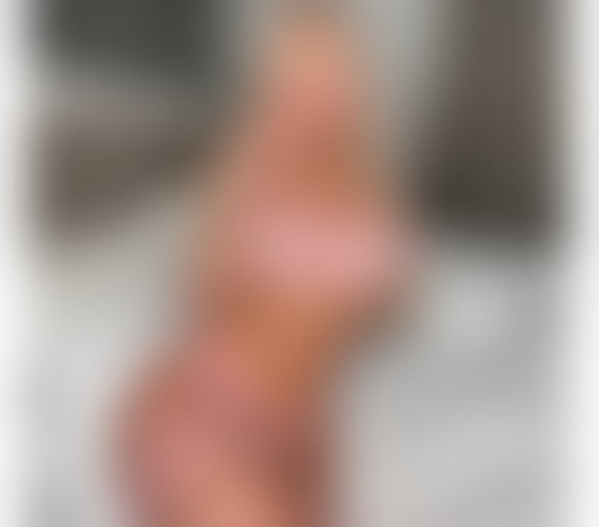 Escorts Essex Basildon - Photos for NEW 🔞 HIGH CLASS NAUGHTY BLONDE 👅🍑