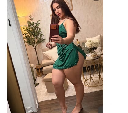 Escorts Gants Hill East London - Photos for FULL PARTY 🥂 24HR🥵HORNY AND WET 💦😋