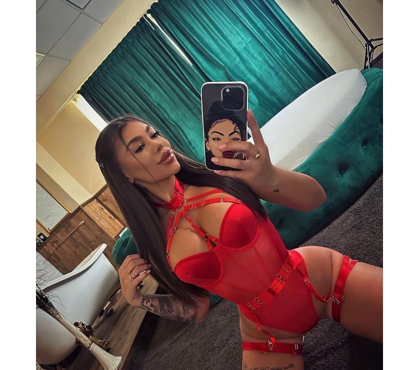 Escorts Bristol Fishponds - Bristol - Photos for Party Girl 🤍 Best OWO 💦 Full GFE 🔞 No RUSH ✅