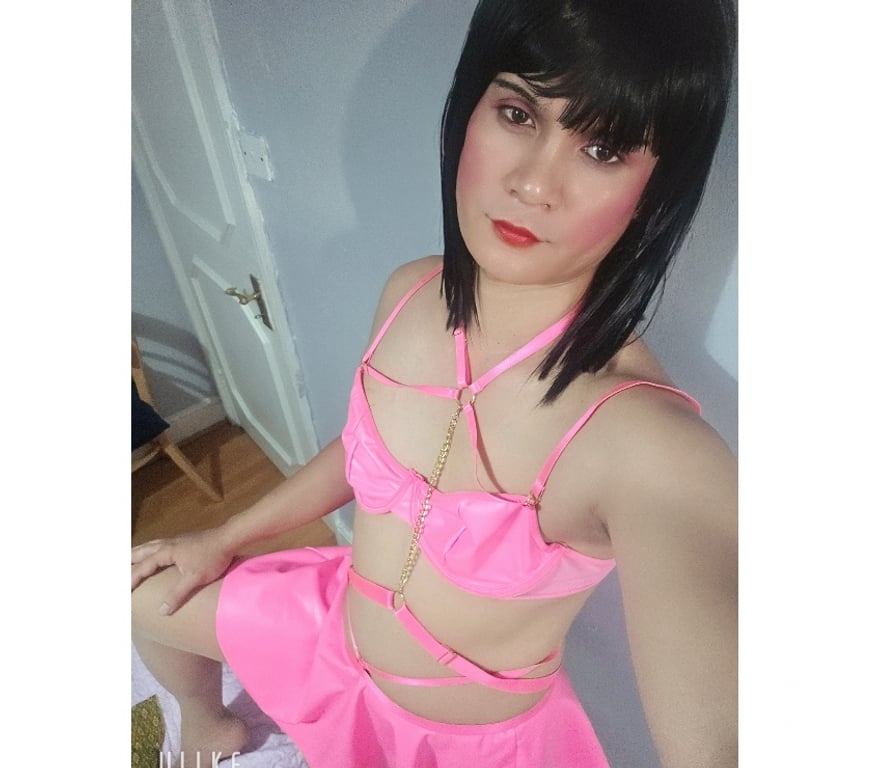  Gay massage Barking and Dagenham Romford - Barking and Dagenham - Photos for Thai femboy massage £70 per hour in Romford