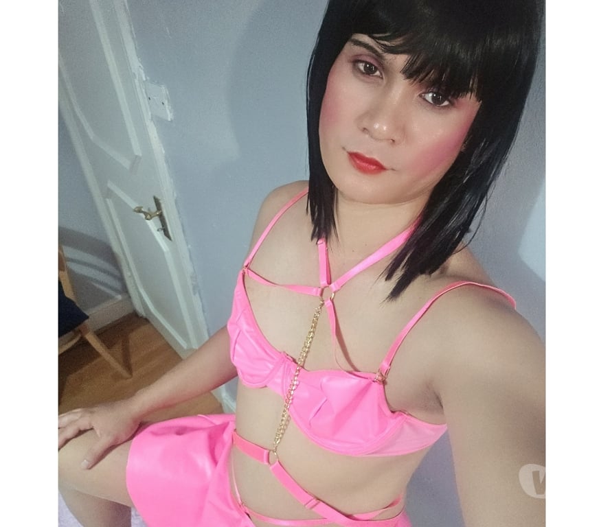  Gay massage East London Havering - Photos for Thai femboy massage £ 80 per hour in Harold wood