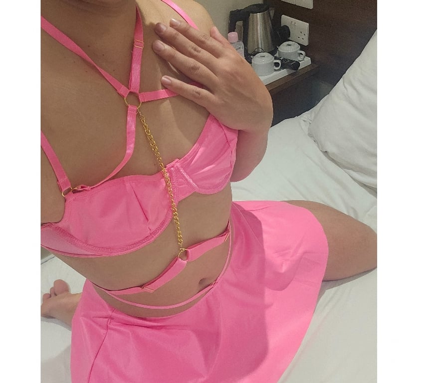  Gay massage West London Paddington Station - West London - Photos for Thai femboy massage 70 per hour