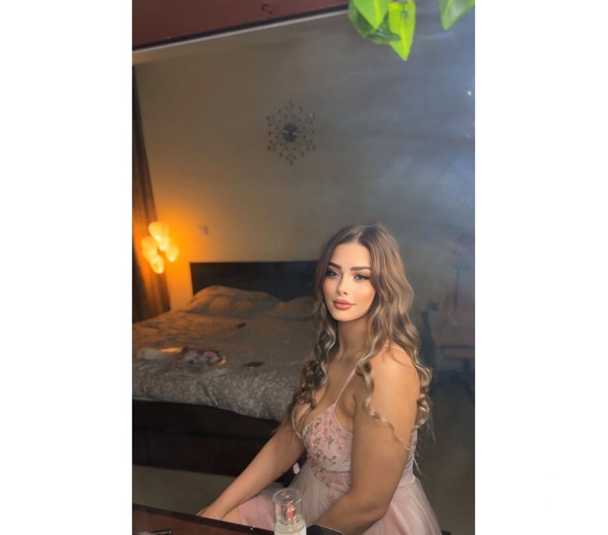 Escorts County Durham Darlington - Photos for Gorgeous Emily🎀BestTITS🍒Amazing Peachy BUM🍑Party