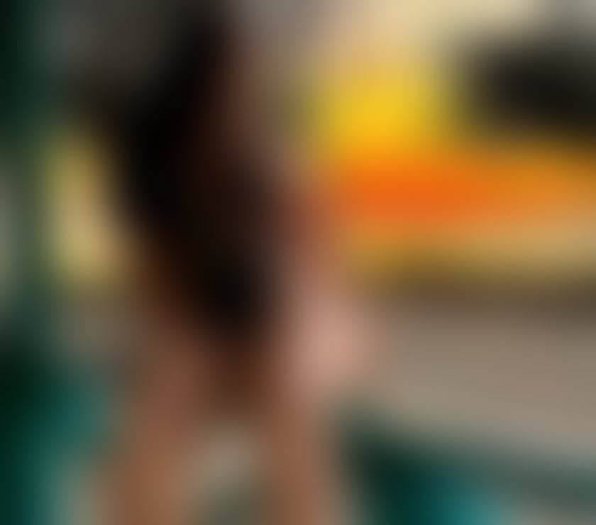 Senderela new in the city call me baby