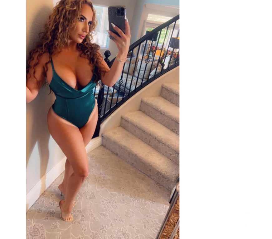 Escorts East London Redbridge - East London - Photos for ⚜️ EXTRAVAGANT, OUTSTANDING⚜️ 💕🌟 VALERY🌟