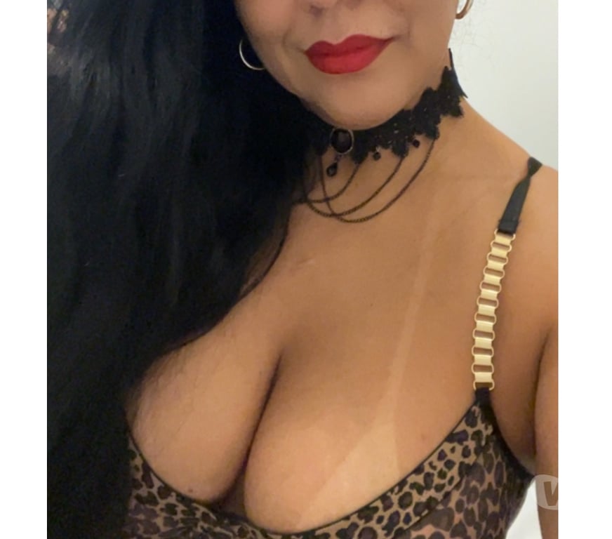 Escorts South East London Bromley - Photos for BRUNNAX natural breasts and butt, tanned body 🍑👙