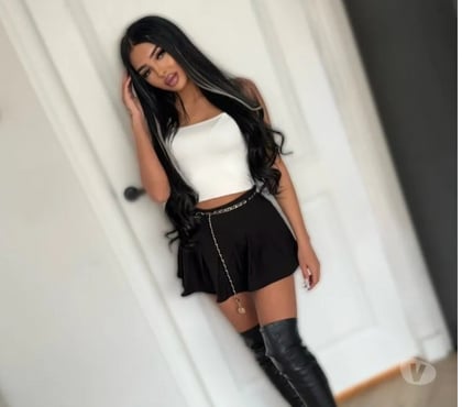  Escorts Burnley Town Centre Burnley - Photos for 🥳Sexy and hot Brunet💯new party girls in town 👉