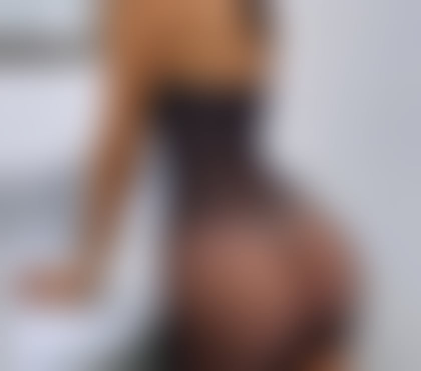 Escorts West Midlands Birmingham - Photos for Hi I'm Jasmin New party girl in town only outcall 🍾