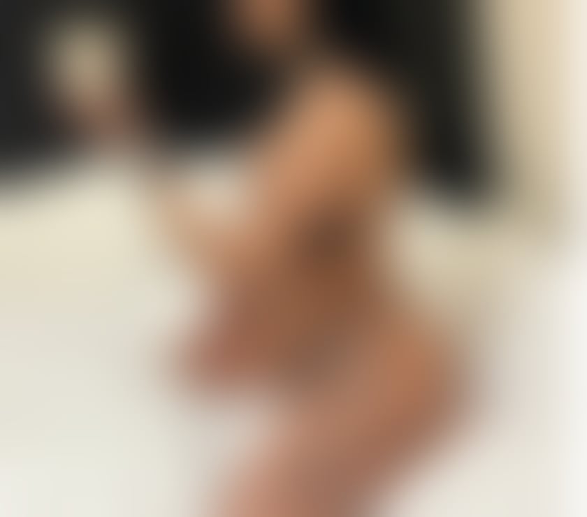 Escorts East London Redbridge - Photos for 🥂Sweet party girl 🥂 ❤outcall only!!!❤