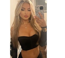 🔥Julie is hot, intense, passionate,and surreal🥂party