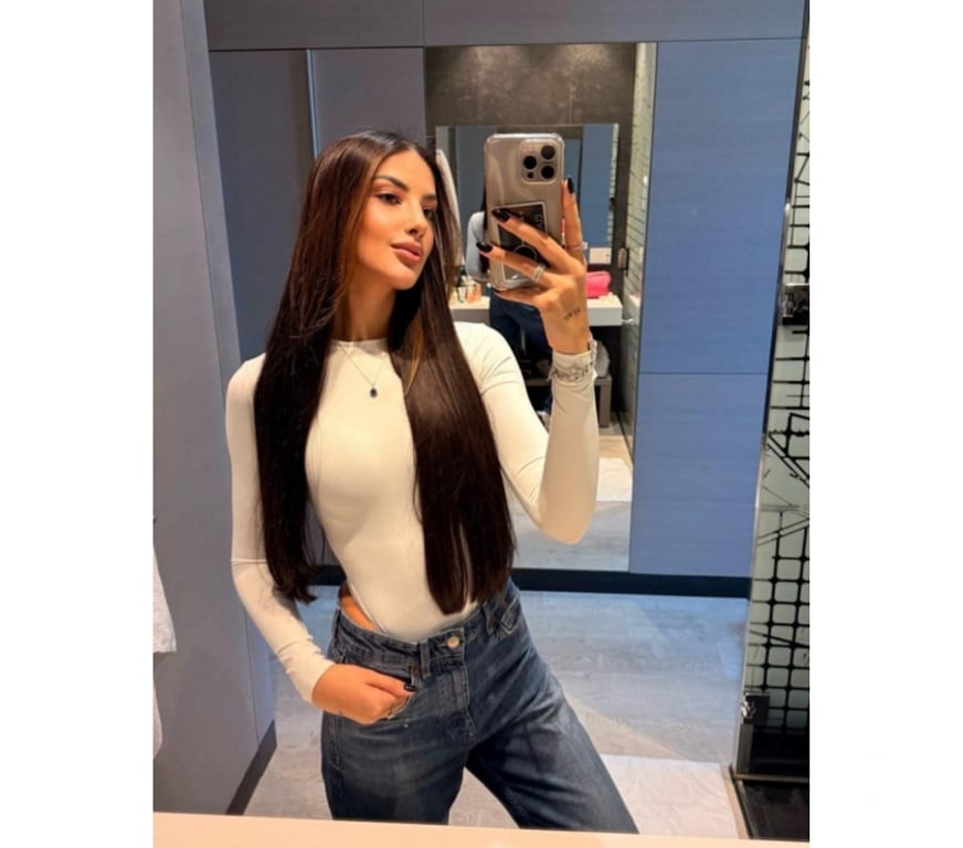 Escorts Essex Basildon - Photos for 💎 BRAZILIAN NATURAL BEAUTY 🌸 OUTCALL ESSEX 💫