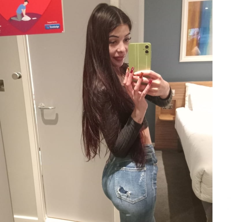 Full body massage North London Enfield - Photos for Medina😍sexy new girl in Enfield town❤️🥰