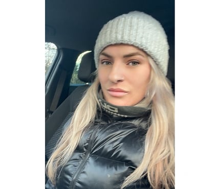 Photos for 🍑 blonde bomber 🍑 Sexy..Classy 07880209115 📱