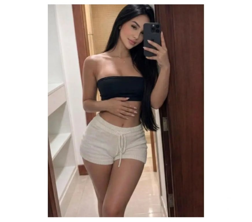 Escorts West London Hillingdon - Photos for NEW IN THE TOWN