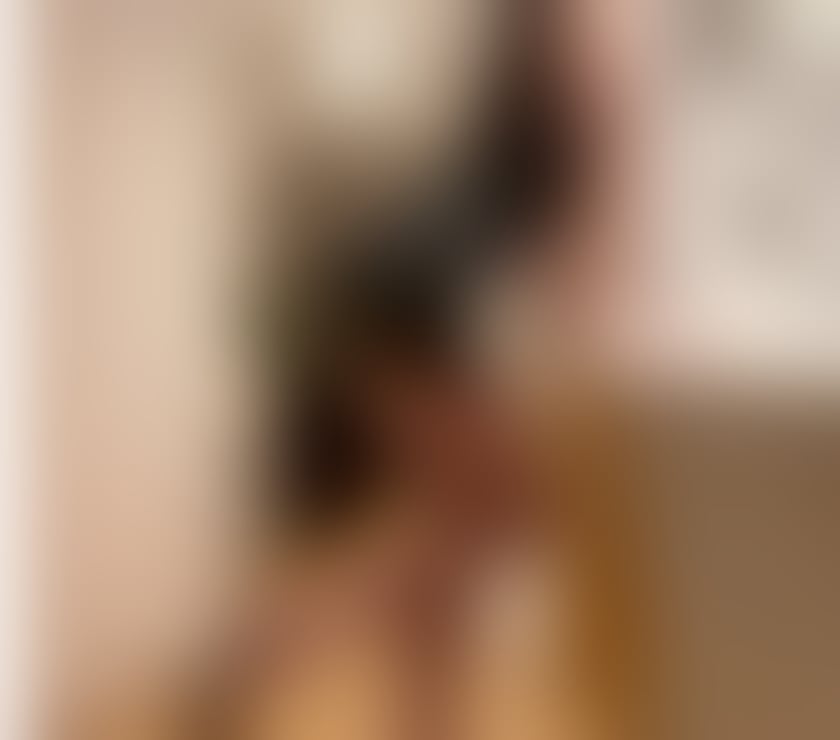 ❤️English Slim Busty Escort Discreet Outcalls No Deposit