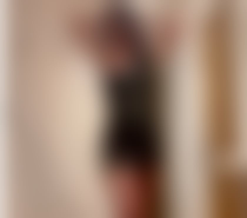 💋British Busty Babe Discreet Party Girl Late Night 💋