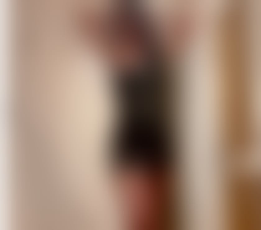 💕Slim English Stunner GFE or Party GIrl💕