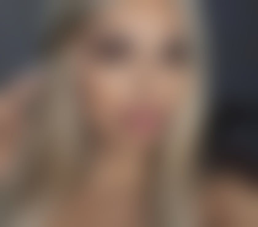 Escorts Surrey Woking - Photos for LORA NEW GIRL IN YOUR CITY INC&OUT