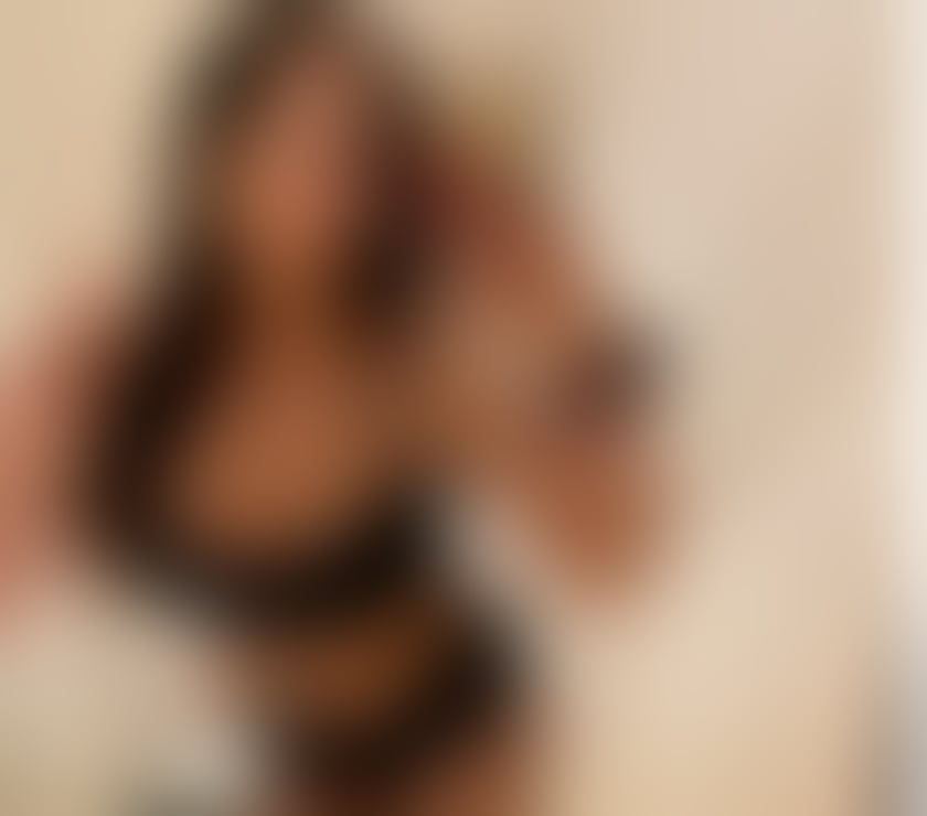 Escorts Lancashire Blackburn with Darwen - Photos for New here 🌟 This Week 💋 BEST SERVICES