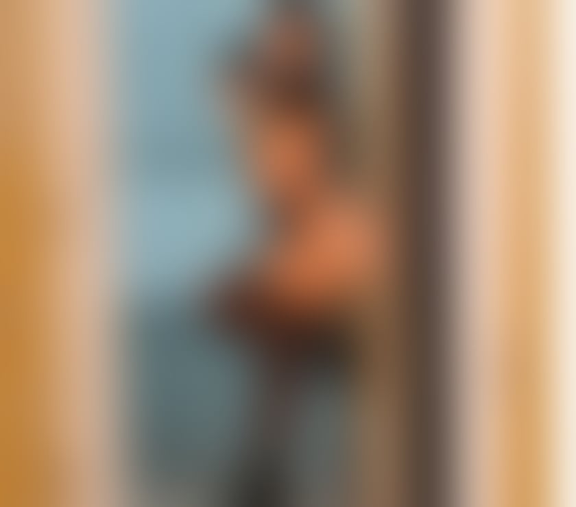 Photos for Larissa Brunette Party Girl✨❤️