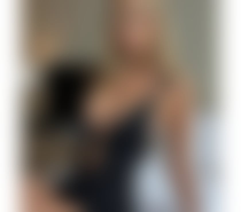 Escorts Hertfordshire St. Albans - Photos for “Karina The Blonde Beauty Waiting For you❤️☎️