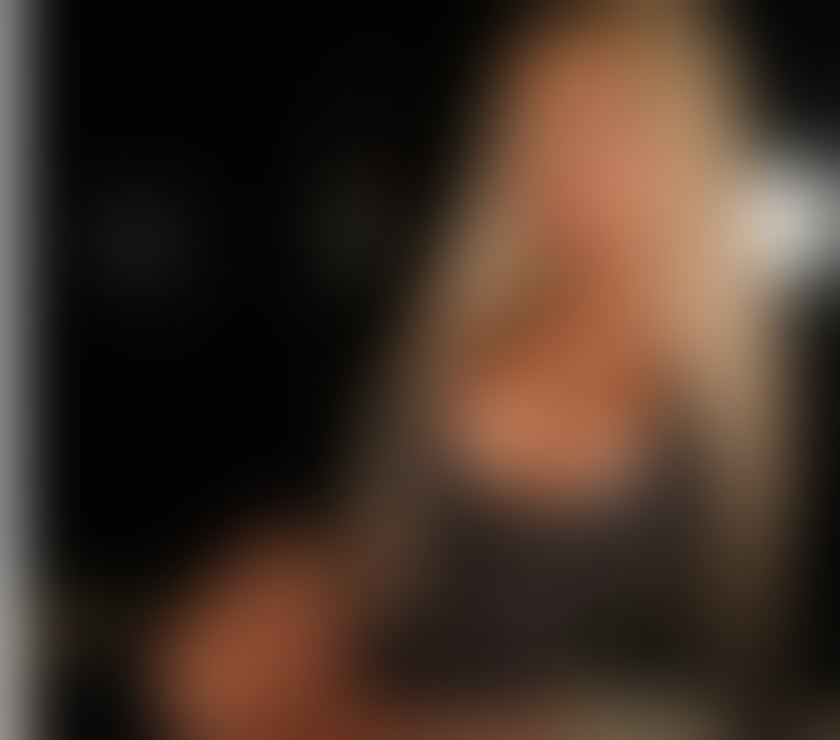 Photos for Laura✨😍party girl 😍💕