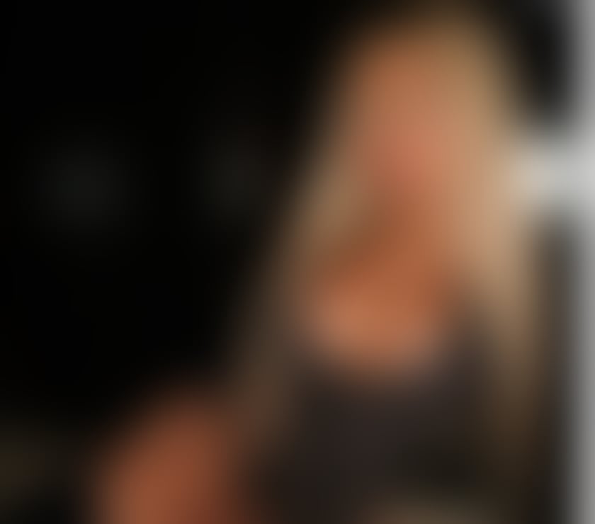 Photos for Laura✨😍party girl 😍💕