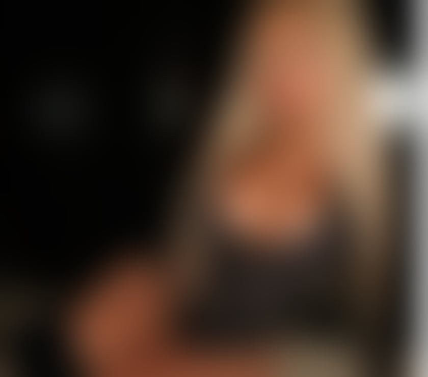 Photos for Laura✨😍party girl 😍💕