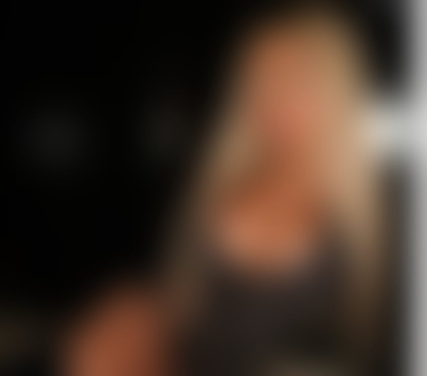 Photos for Laura✨😍party girl 😍💕