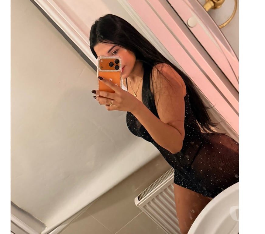 Escorts West London Hounslow - Photos for Sexy Bombshell 😈 💯Real party girl 😈Strapon 😈