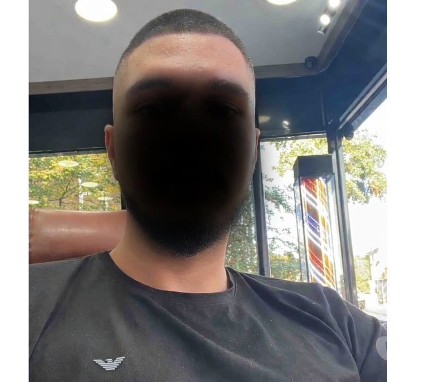 Escorts Central London Liverpool Street - Central London - Photos for Alpha Bull Hotwifes Feet Cucks, Girlfriends 🔥Foot Fetish