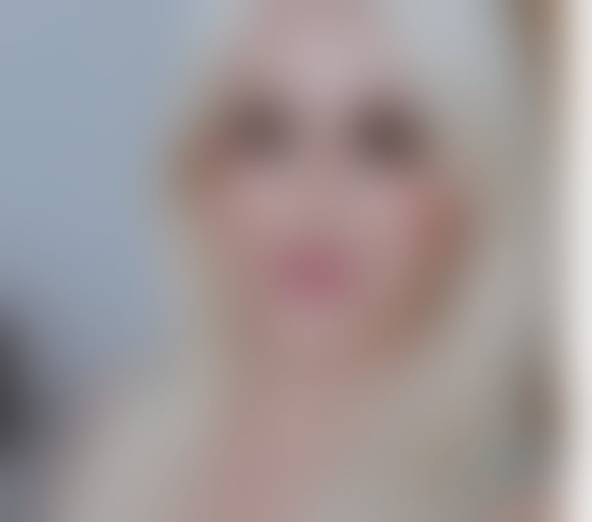 Escorts Gloucestershire South Gloucestershire - Photos for Sexy Sara new in town