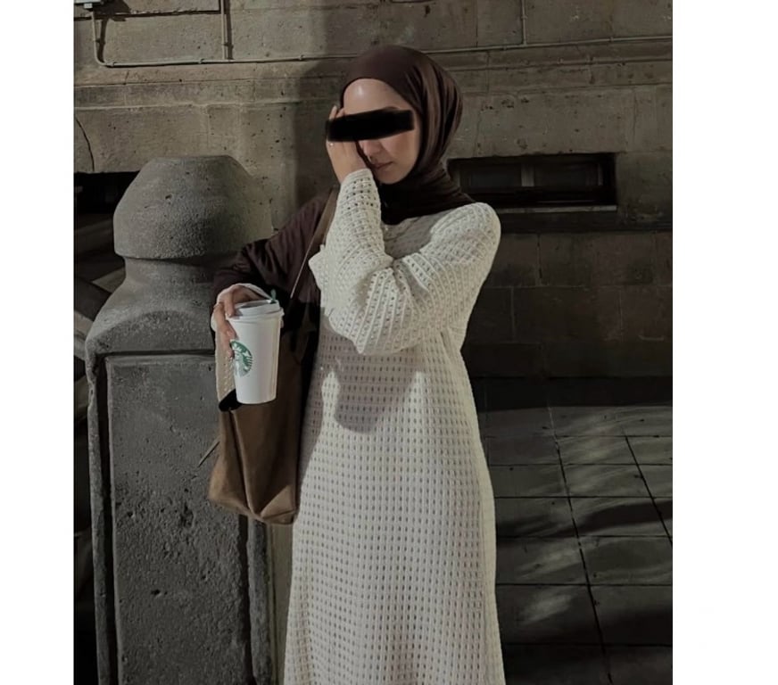 Escorts Cardiff Cardiff City Centre - Cardiff - Photos for 🧕22yo shy Muslim girl- Student-NO RUSH
