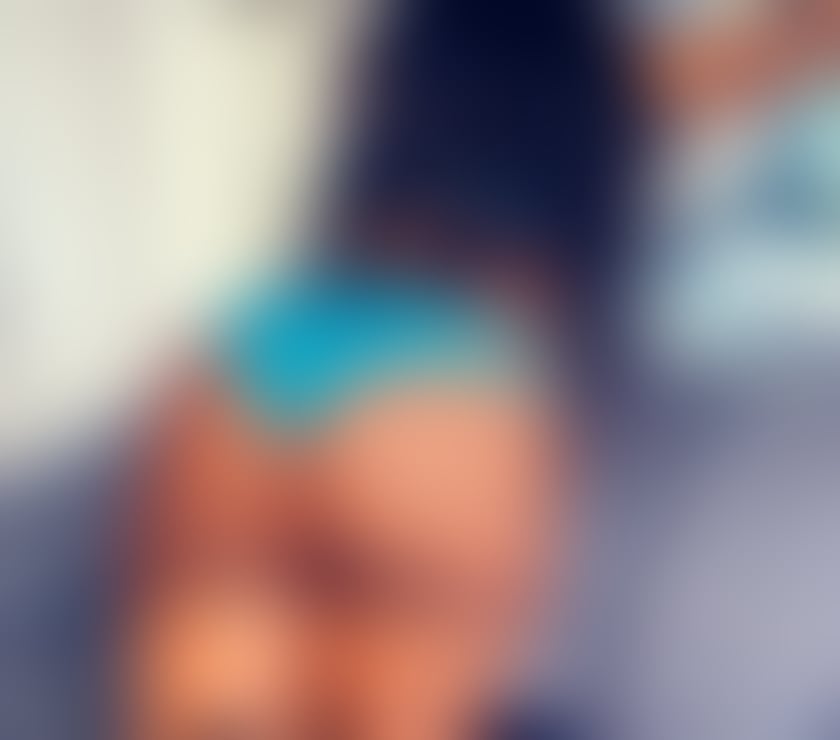 Escorts Greater Manchester Rochdale - Photos for Noèle Amor in town for just 1 day to party