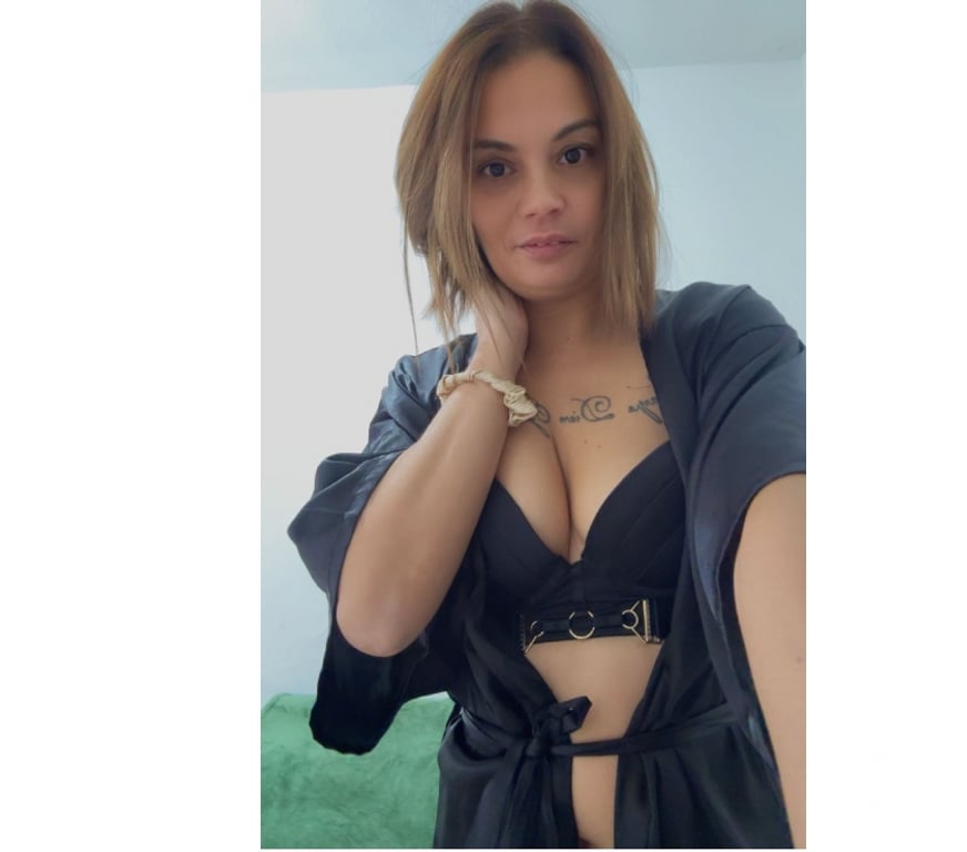 Escorts North West London Wembley Park - North West London - Photos for MILF 👅 NINA 💦 UNLIMITED