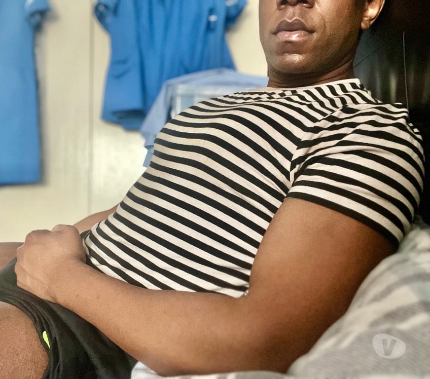  Gay massage North West London Golders Green - North West London - Photos for Bi Hung Fit Guy