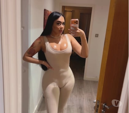 Photos for Laura Brazilian 🇧🇷🔥