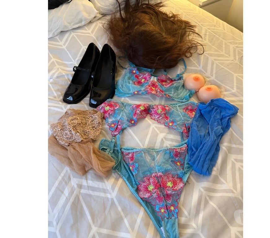 Gay Dating Lancashire Burnley - Photos for Cross dresser looking 👀 for fun