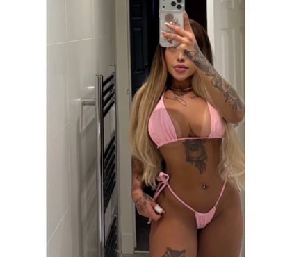  Escorts & Erotic Massage Uxbridge Hillingdon - Photos for JULLY 🇧🇷 NAUGHTY ❤️‍🔥👅 PARTY GIRL