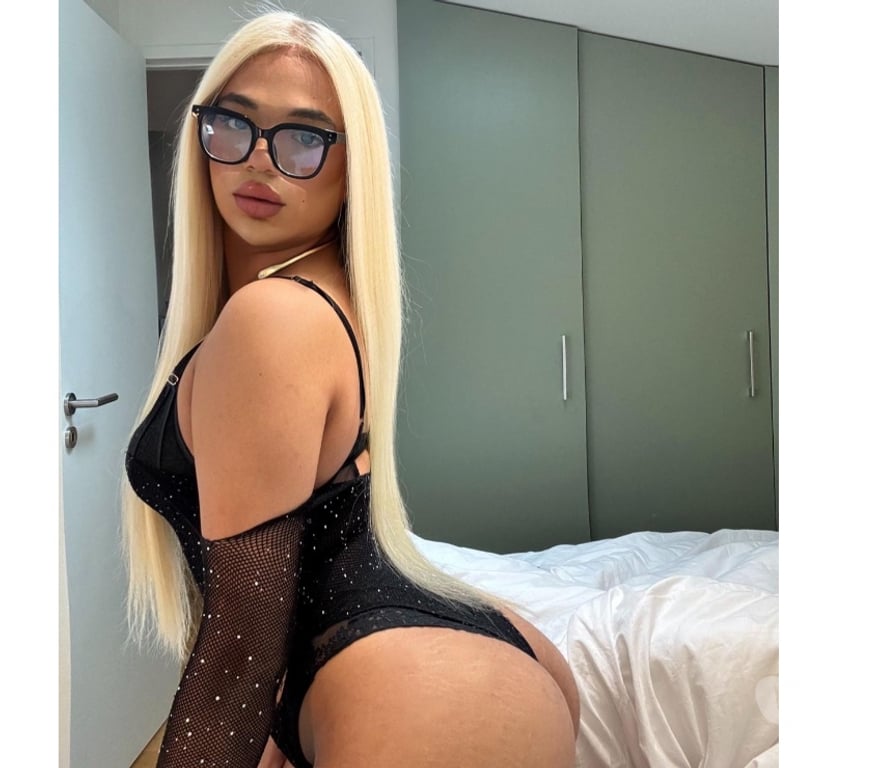 Trans Escorts South East London Croydon - Photos for Kass français ts Young XXL
