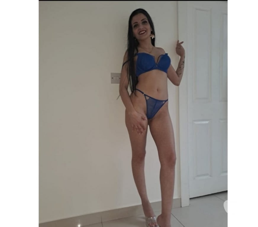 Escorts West London Hillingdon - Photos for Sexy beautiful Emilly 1h only 70
