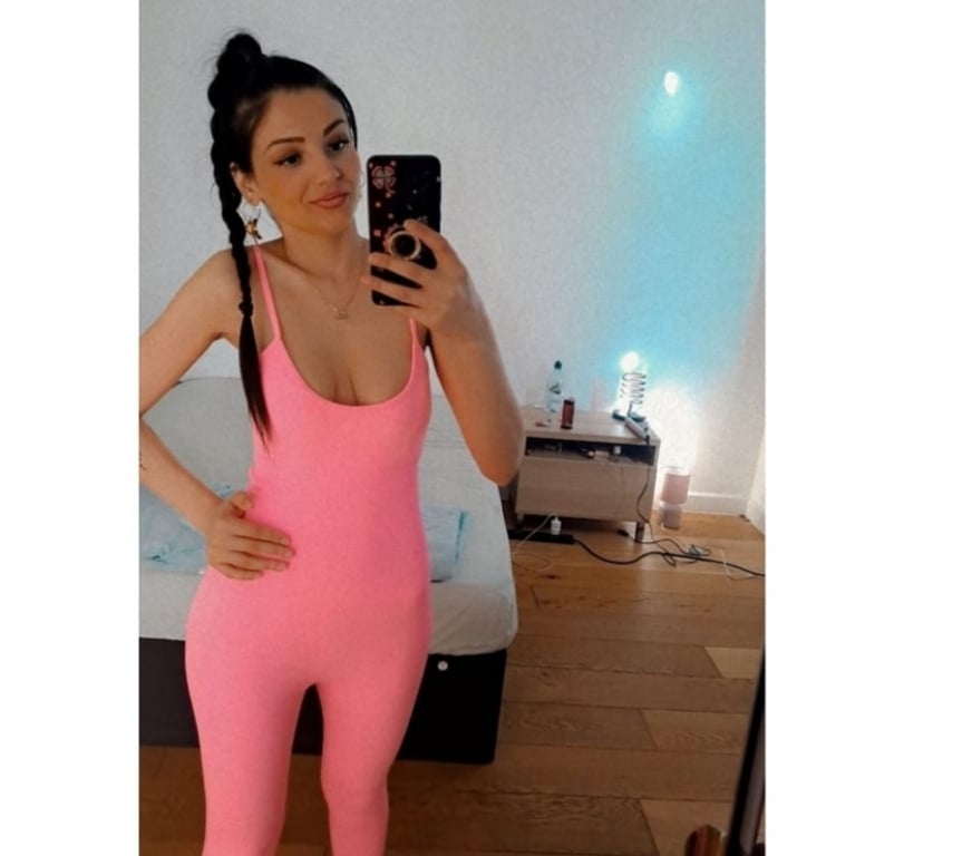 Escorts Ealing Southall - Ealing - Photos for Sexy beautiful Emilly 1h only 70♥️