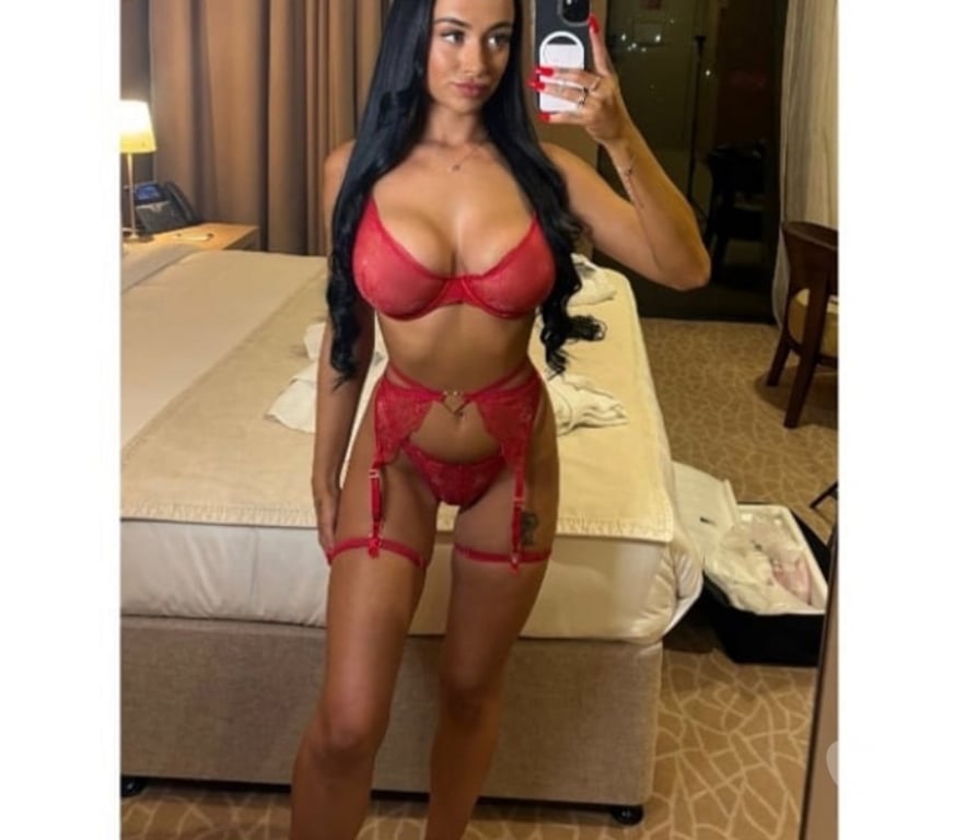 Escorts Worcestershire Bromsgrove - Photos for 🔥NEW IN THE CITY🔥 FIESTA 🔥P4RTY 🔥