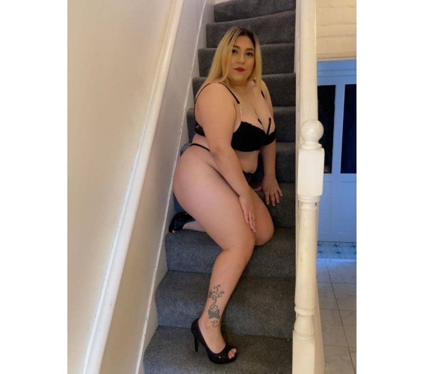 Escorts South East London Croydon - Photos for ROXANA ❤️REAL❤️❤️BIG❤️BOOBS