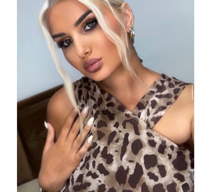 Escorts West Sussex Crawley - Photos for 🍀🌺JUST OUTCALL🌸🌺WITHOUT DEPOSIT🍀🍀