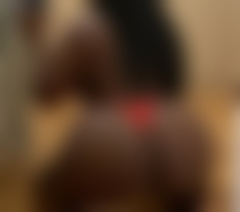 Escorts West Yorkshire Leeds - Photos for Sexy hot brunette party girl in Leeds