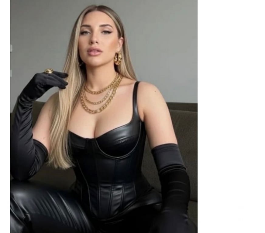 Escorts Worcestershire Redditch - Photos for SEXY party❤️‍🔥YOUR DREAM GIRL IS HERE💎outcall