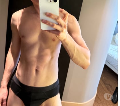 Gay Escorts South Kensington South West London - Photos for Slim Boy in London