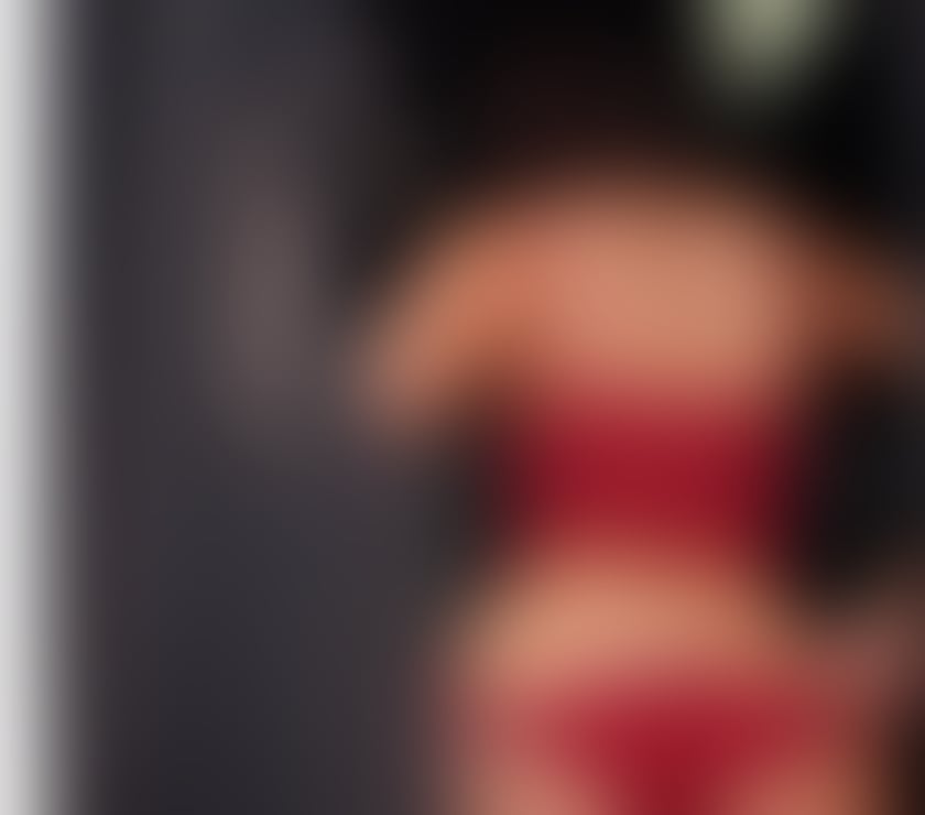 Escorts Colnbrook Slough - Photos for Larissa your Barbie Doll and Mistress 💋